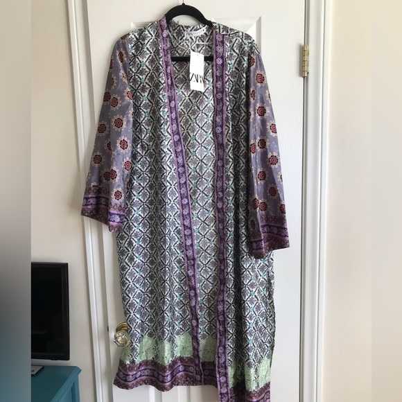 NWT BLOGGERS FAV Zara Floral Patterned Kimono SZ M/L - Picture 3 of 6